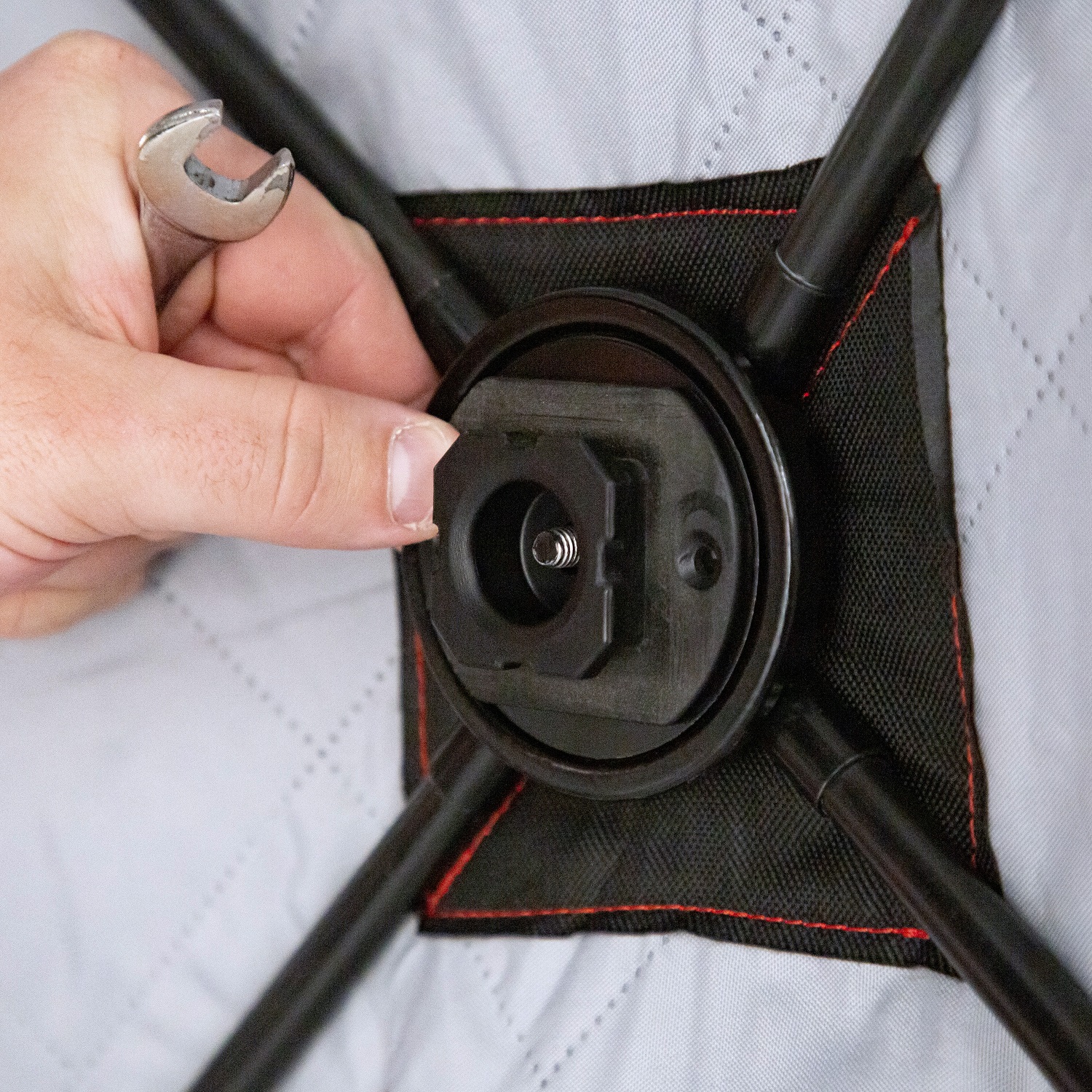 Eskimo E-Hub Cup Holder