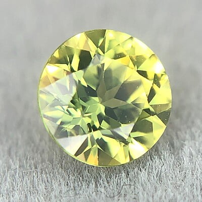 0.60ct Round Brilliant Cut Sapphire 0.60ct Round Brilliant Cut Sapphire