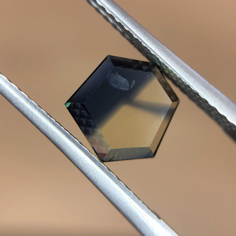 1.15ct Fancy Portrait Cut Sapphire 1.15ct Fancy Portrait Cut Sapphire
