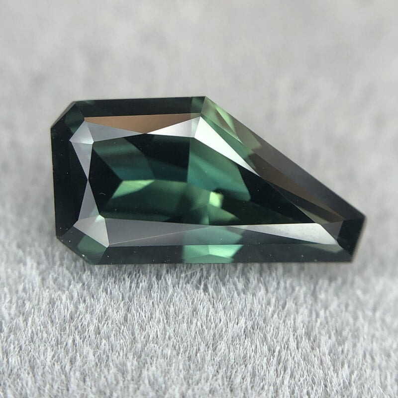 1.46ct Fancy Step Cut Sapphire 1.46ct Fancy Step Cut Sapphire