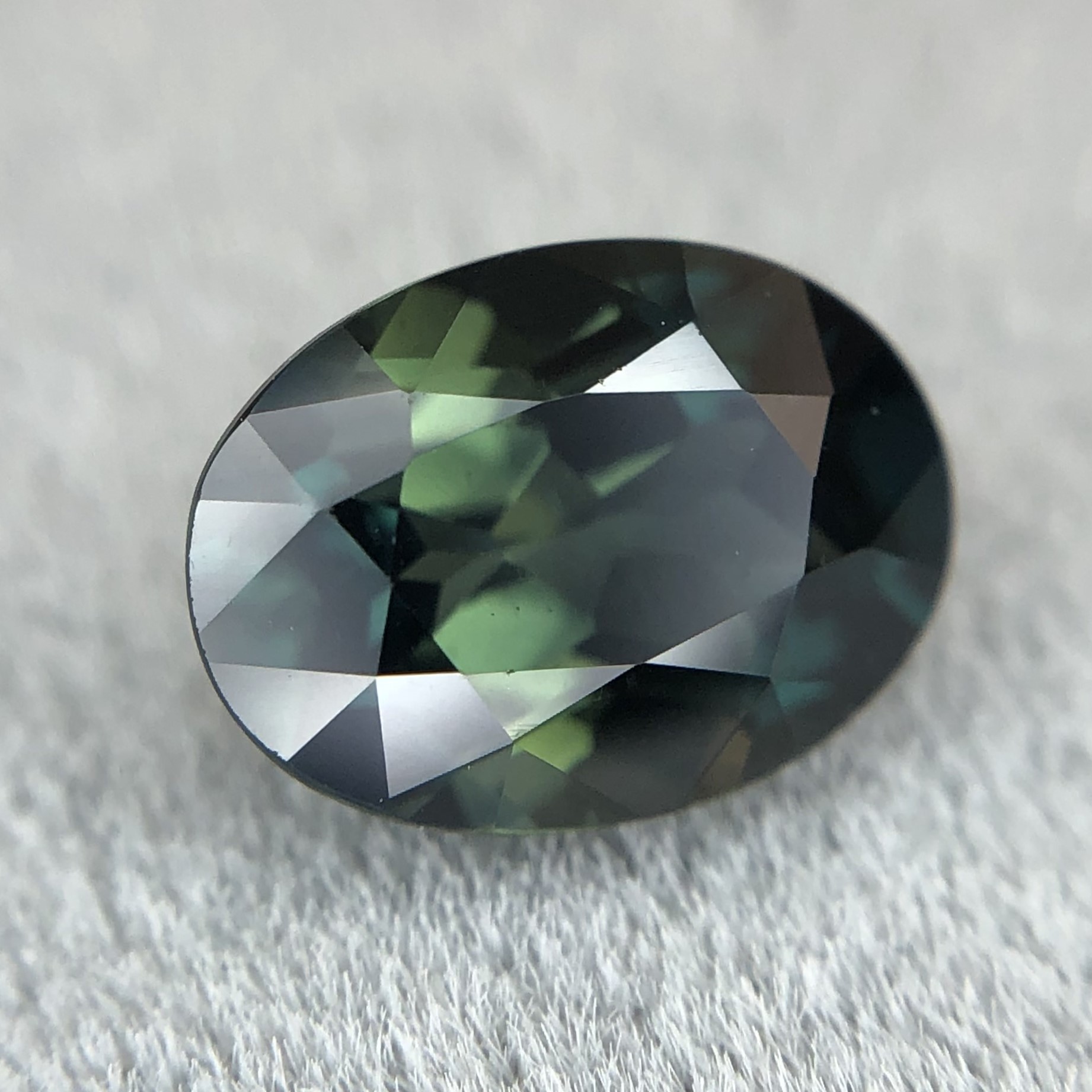 1.59ct Oval Mixed Cut Sapphire 1.59ct Oval Mixed Cut Sapphire