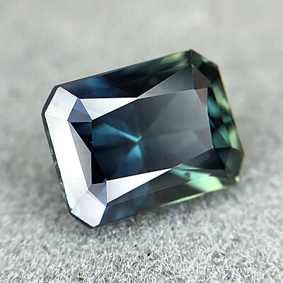 0.99ct Radiant Brilliant Cut Sapphire 0.99ct Radiant Brilliant Cut Sapphire