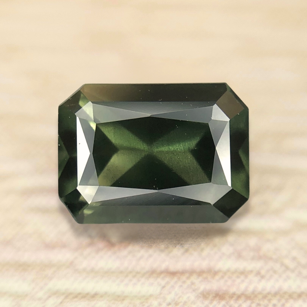 1.06ct Radiant Brilliant Cut Sapphire