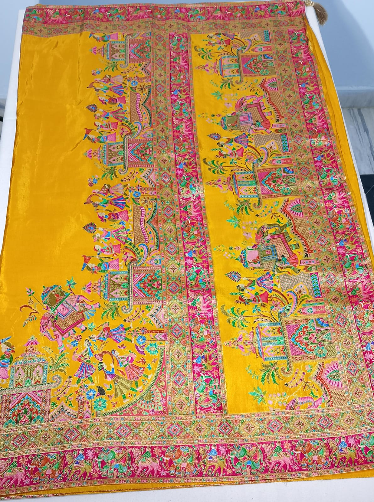 N564: Ready To Ship Beautiful Banarasi Kani Saree With Stitched Blouse