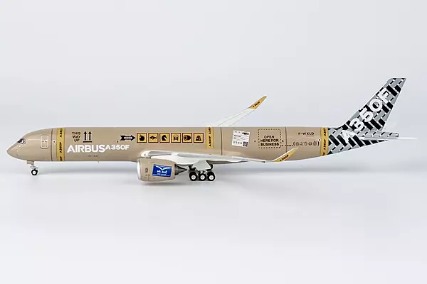 Airbus Industrie A350Fprototype colors