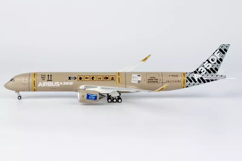 Airbus Industrie A350Fprototype colors