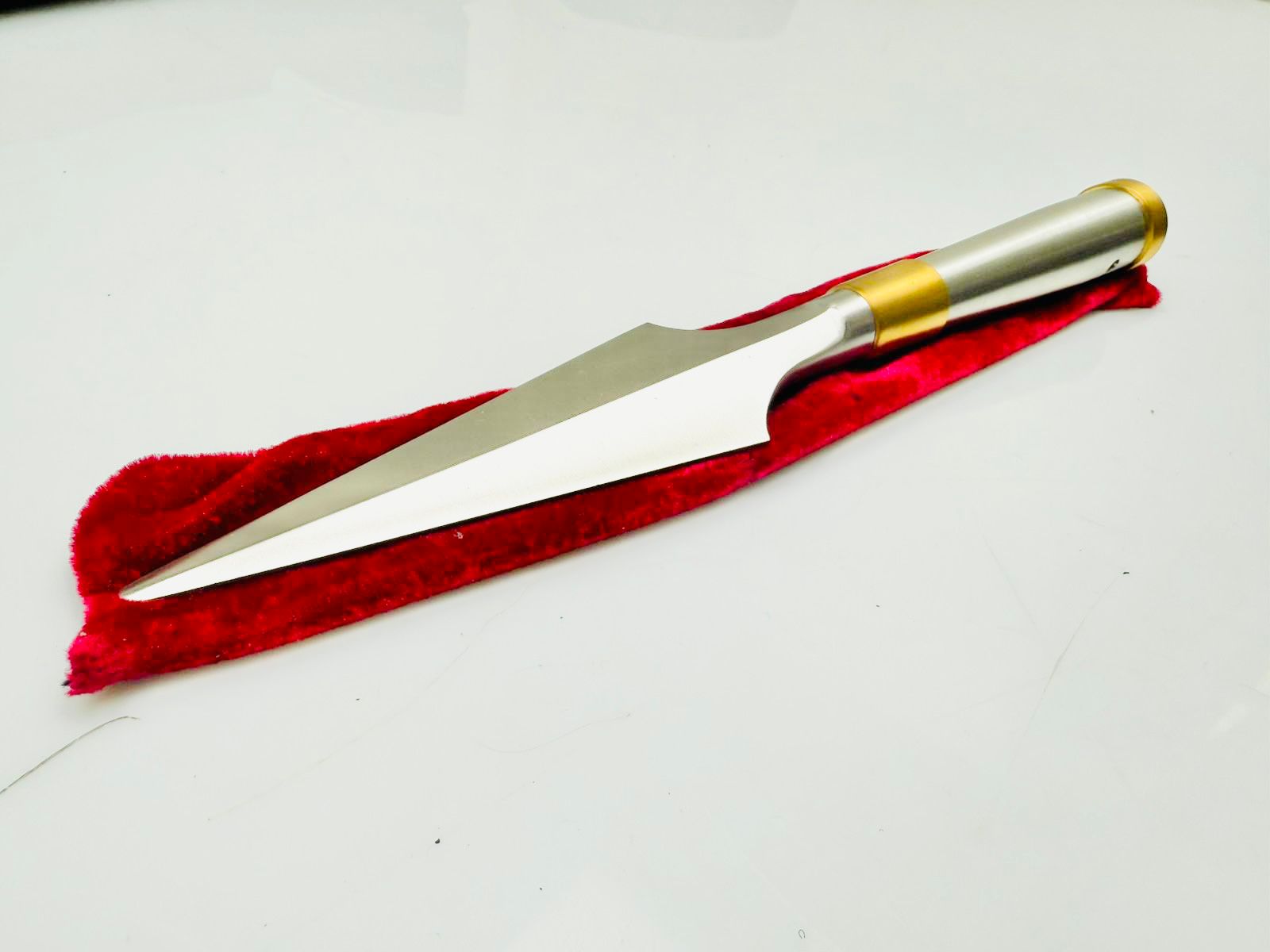 Punta de lanza premium