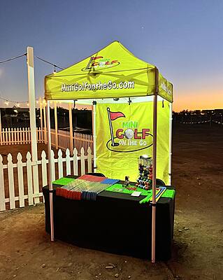 5ft Mini Golf Custom Deluxe Tent 5ft Mini Golf Custom Deluxe Tent