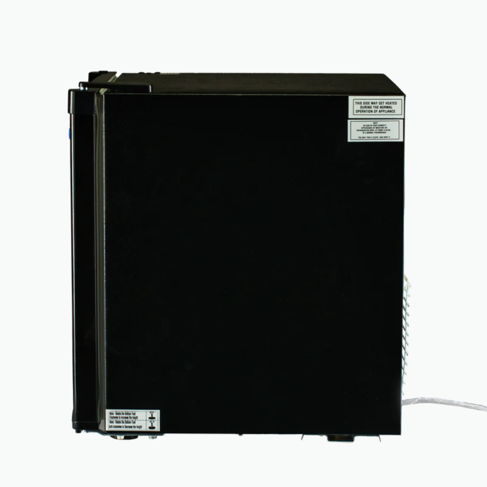 Small refrigerator, Blue Star MR60-GB, for personal use. Small refrigerator, Blue Star MR60-GB, for personal use.