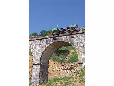 LARZEP High Tonnage Lock-Nut Hydraulic Cylinders, Single-Acting Load Return, CPC-Series