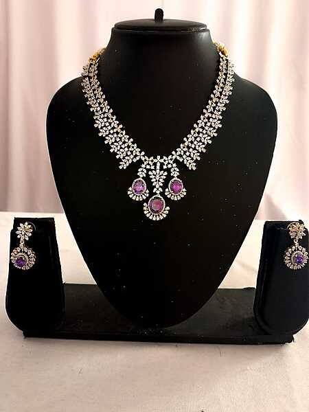 H26 : Ready To Ship Beautiful Diamond Finish Necklace Set