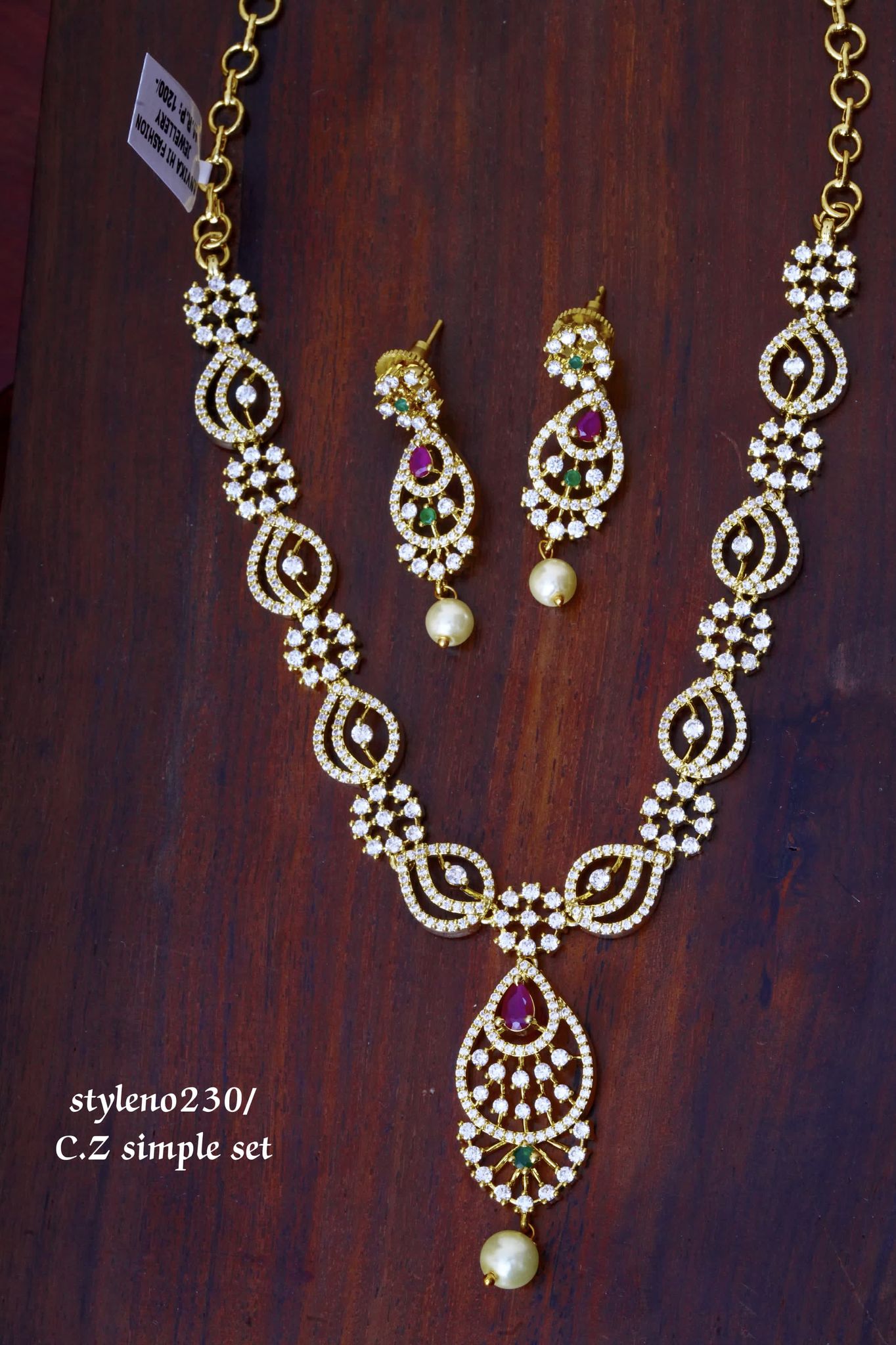 V862:Beautiful CZ Stone Necklace Set