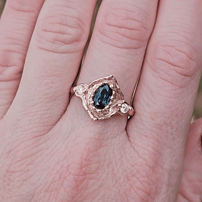 'Arwyn Green Sapphire & Diamond' Ring 'Arwyn Green Sapphire & Diamond' Ring