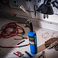 Bernzomatic® DuraCast® Wide Surface Torch - Durable Cast Body Aluminum Construction for Cooking, Heat Shrinking