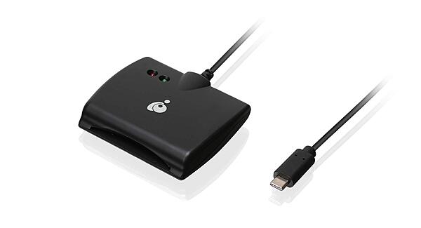 IOGEAR USB-C Common Access CAC Smart Card Reader - DOD - Government - Healthcare - TAA Compliant - GSR205