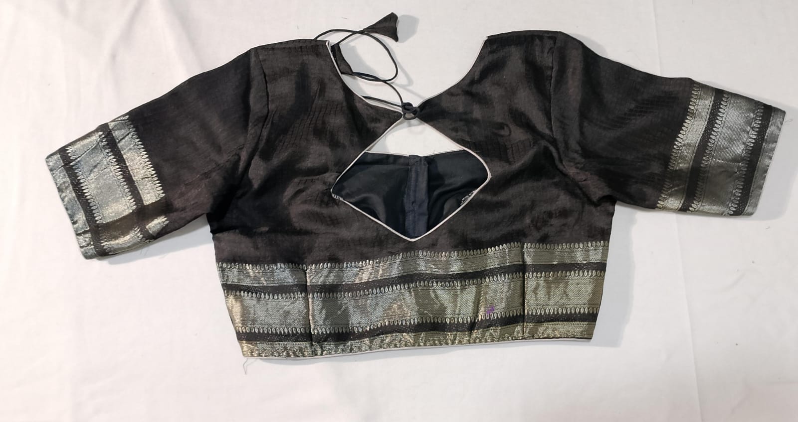 N90: Ready To Ship Beautiful Pure Moonga Crepe Silk Saree In Ganga Jamuna Weaving Border With Stitched Blouse N90: Ready To Ship Beautiful Pure Moonga Crepe Silk Saree In Ganga Jamuna Weaving Border With Stitched Blouse