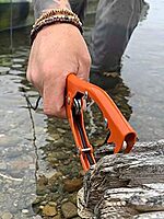 YakGear 01-0082 Brush Gripper - Galvanized