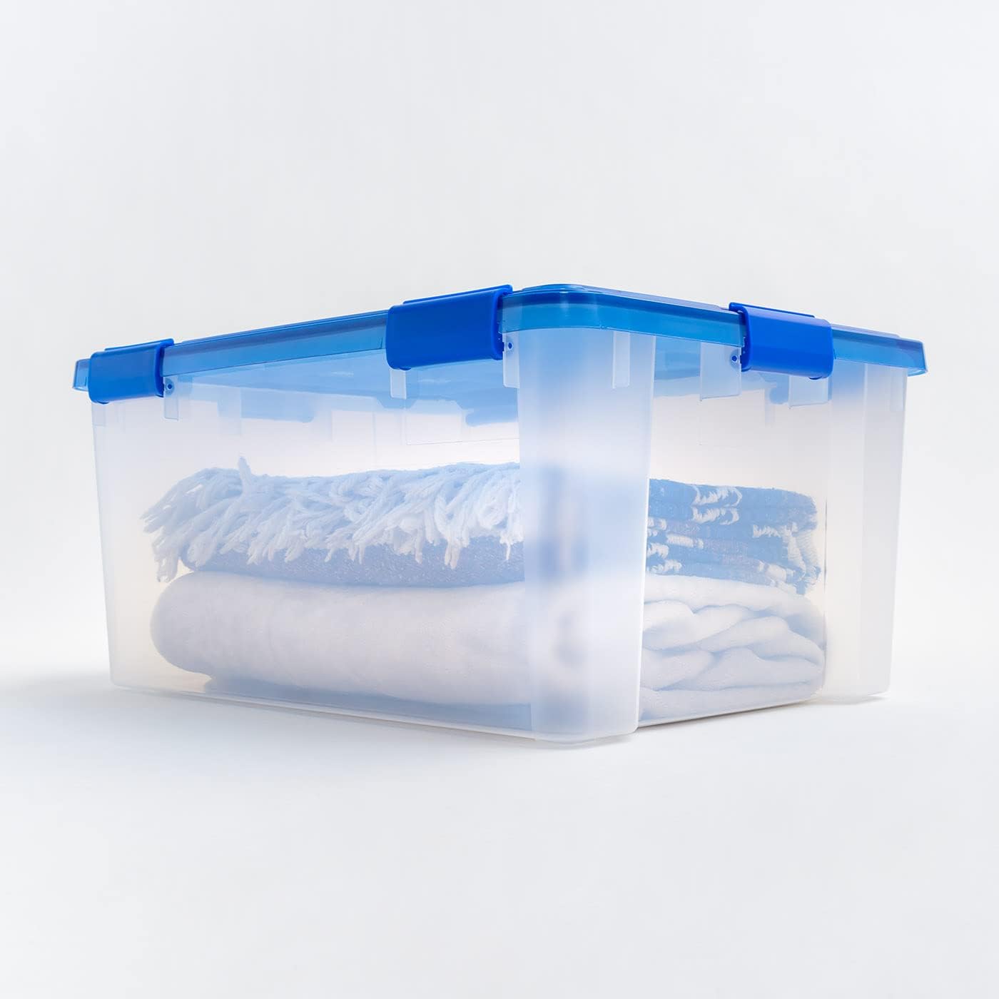 Iris Ultimate Weatherpro Storage Boxes, 23-5/8inL x 20-1/16inW x 16-3/16inH, 60 Qt, Clear, Set Of 4 Boxes