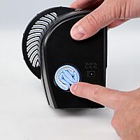 Digital Innovations SkipDr DVD and CD Motorized Disc Repair System Motorized Repair System