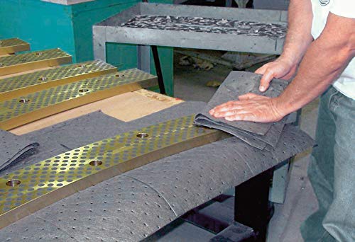 Brady SPC UXT200 15" x 19" Light Weight Multi-Purpose Absorbent Pads with Low Linting Durable Spunbond Cover - 200 ct