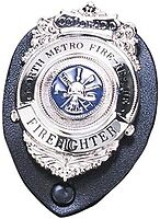 71200-0002 Oval Clip-on Badge Holder, Black