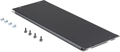 StarTech.com 4U Blank Panel for 19 inch Rack, Enclosures & Cabinets, Rack Mount Blanking Panel for Server/Network Racks