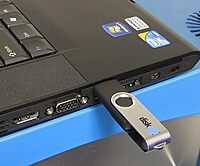 Edge Tech Corp 2GB DiskGO C2 USB Flash Drive PE233112