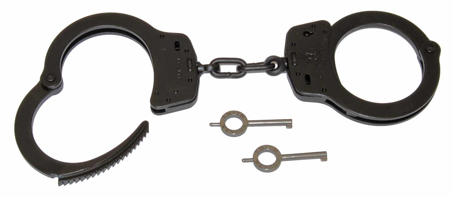 SMITH & WESSON Model 100M Chain-Linked Handcuffs
