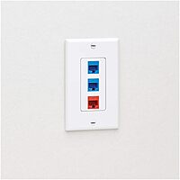 Tripp Lite Decora-Style Wall Plates & Center Inserts, Vertical, White, Polycarbonate