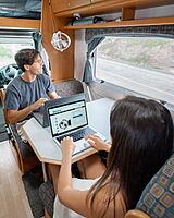 SEEKR Sirocco II Elite Fan 12/24V Auto-Sensing Brushless DC