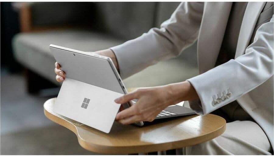 Microsoft Keyboard/Cover Case Microsoft Surface Pro 10, Surface Pro 8, Surface Pro 9, Surface Pro X Tablet - Platinum