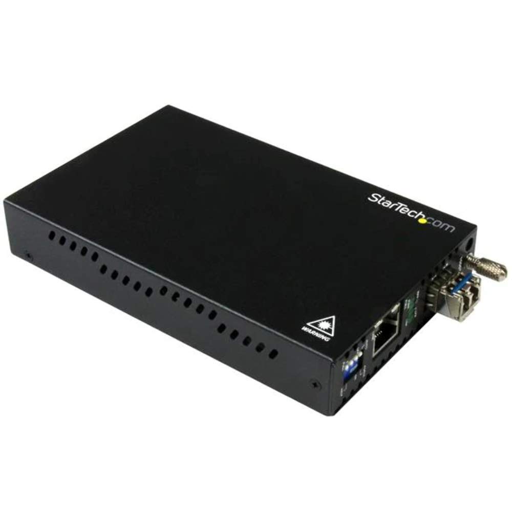 StarTech.com Single-Mode (SM) LC Fiber Media Converter - Gigabit