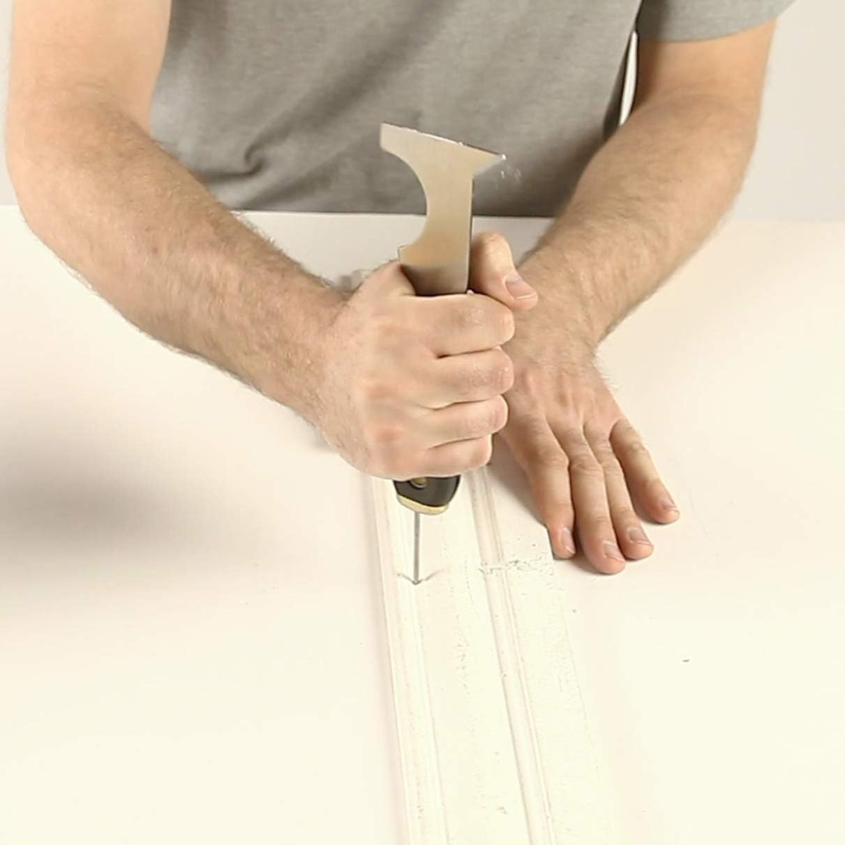 RED DEVIL 4251 6-in-1 Painters Tool: Scraper, Putty Knife, Roll Cleaner, Nail Setter, Gouger, Spreader