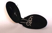 PERFECT FIT SHIELD WALLETS Oval Belt Clip with Pocket and Chain