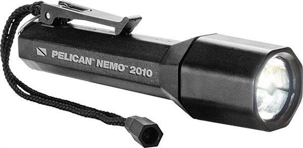 PELICAN Nemo 2010 Recoil LED Dive Flashlight