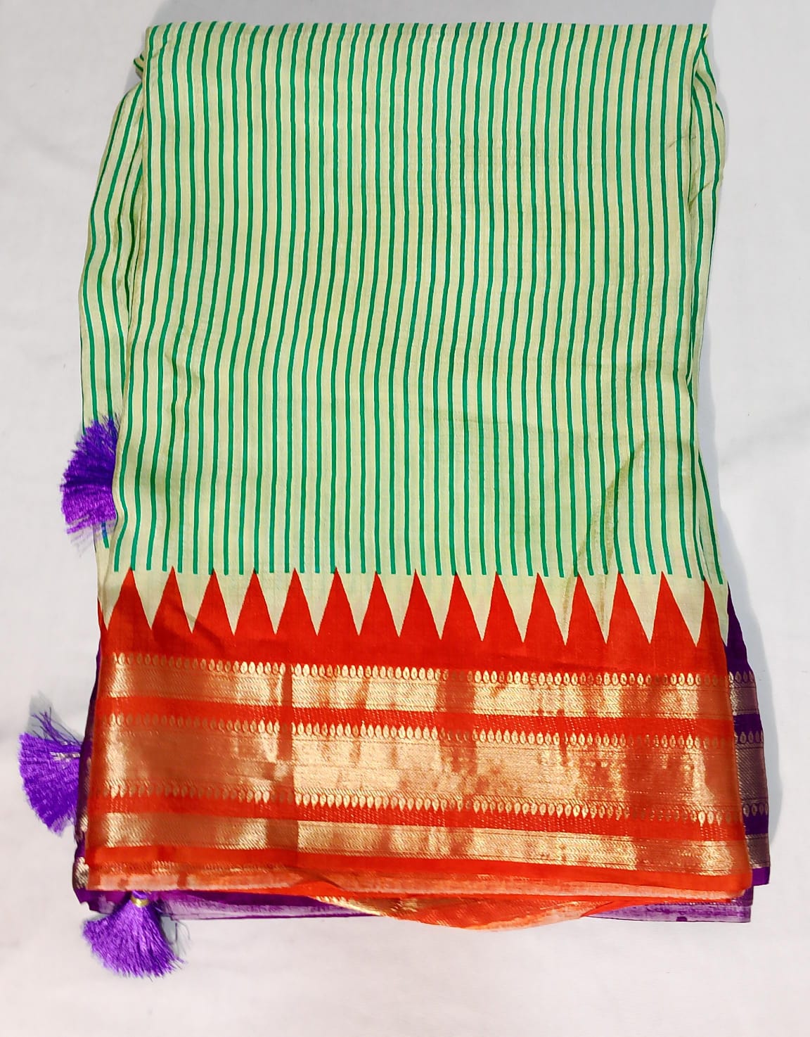 N91: Ready To Ship Beautiful Pure Moonga Crepe Silk Saree In Ganga Jamuna Weaving Border With Stitched Blouse