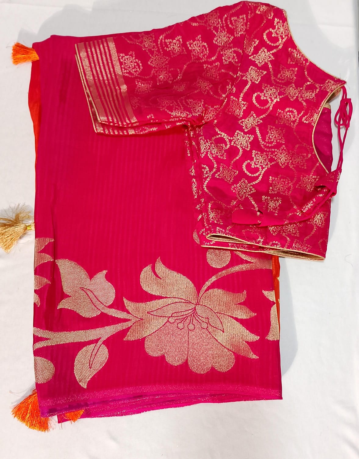 J582: Ready To Ship Beautiful Soft Silk Dual Shade Saree With Stitched Blouse