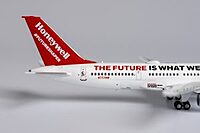 757-200 Honeywell Aviation Services 2021 livery with test engine