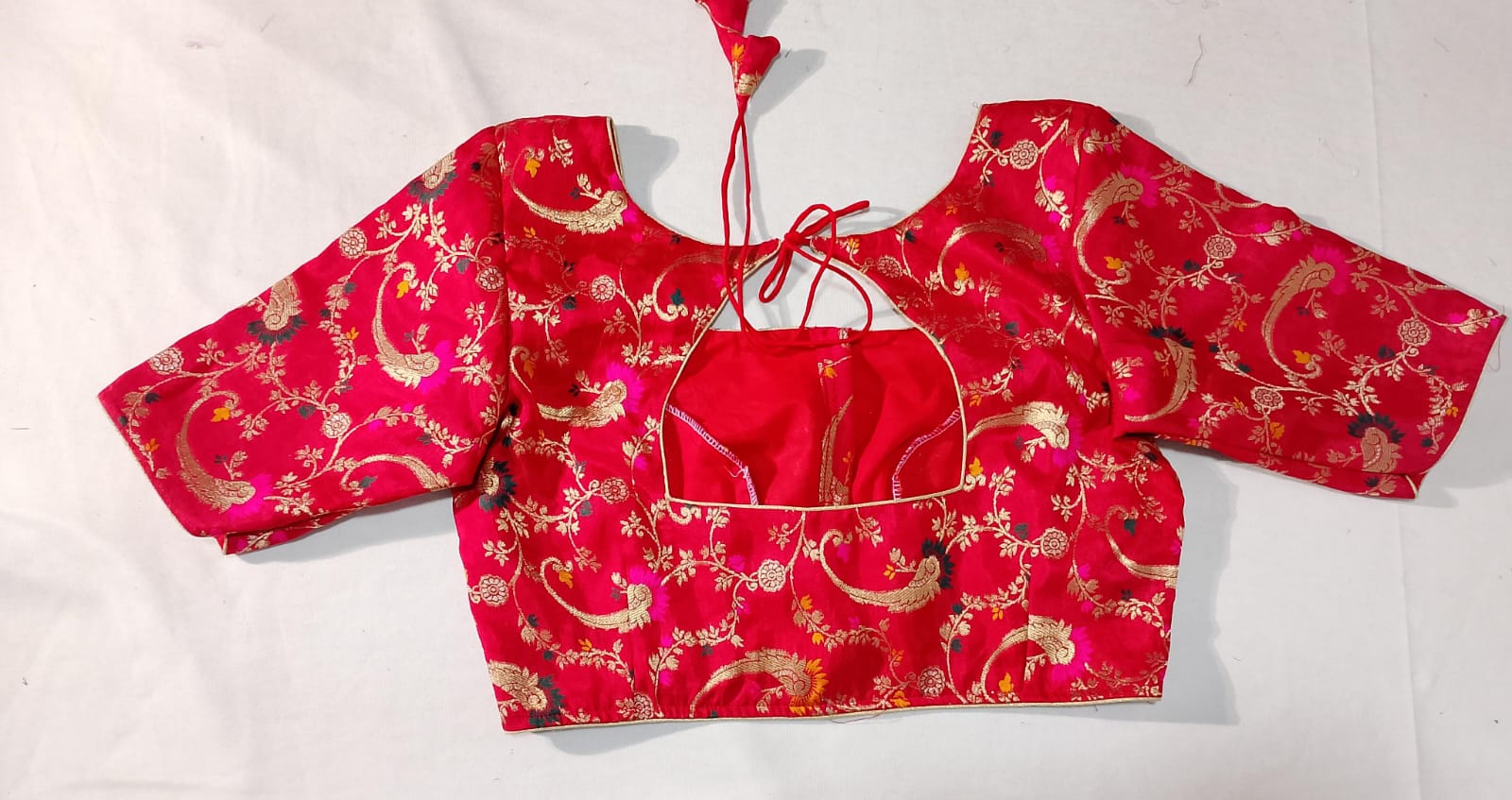 N95: Ready To Ship Beautiful Pure Moonga Crepe Silk Saree In Ganga Jamuna Weaving Border With Stitched Blouse N95: Ready To Ship Beautiful Pure Moonga Crepe Silk Saree In Ganga Jamuna Weaving Border With Stitched Blouse