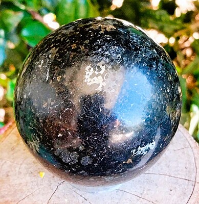 Nuumite Sphere (India) 52-53mm Nuumite Sphere (India) 52-53mm