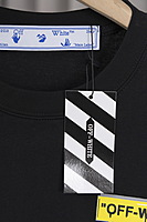 Playera Off-White Flechas Amarillas y Sneaker Gr�fico
