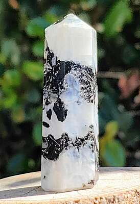 Moonstone Generator average 6cm Moonstone Generator average 6cm