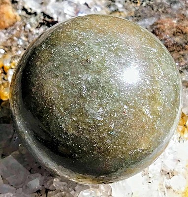 Green Aventurine Sphere (India) 50-54mm Green Aventurine Sphere (India) 50-54mm