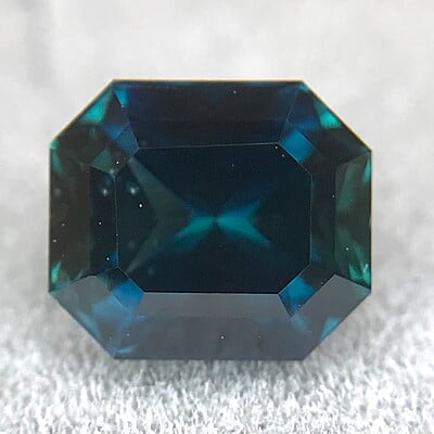 1.51ct Octagon Step Cut Sapphire 1.51ct Octagon Step Cut Sapphire