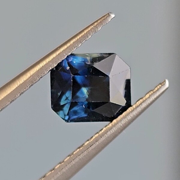 1.11ct Radiant Brilliant Cut Sapphire 1.11ct Radiant Brilliant Cut Sapphire