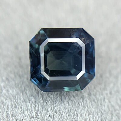 1.06ct Radiant Brilliant Cut Sapphire