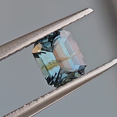 1.03ct Octagon Step Cut Sapphire 1.03ct Octagon Step Cut Sapphire