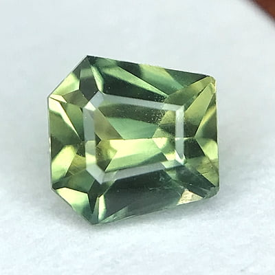 0.45ct Fancy Step Cut Sapphire 0.45ct Fancy Step Cut Sapphire