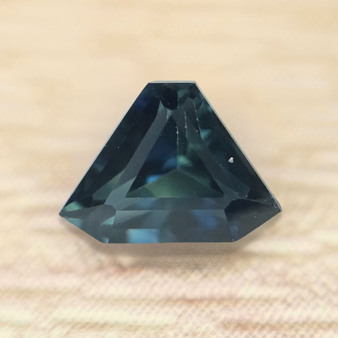 0.48ct Fancy Step Cut Sapphire 0.48ct Fancy Step Cut Sapphire