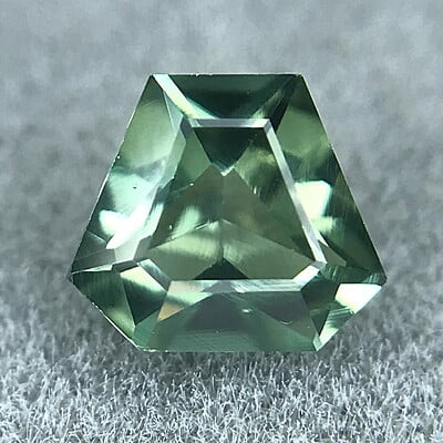 0.49ct Fancy Step Cut Sapphire 0.49ct Fancy Step Cut Sapphire